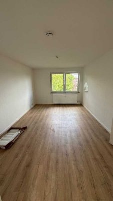 Sehr schöne sanierte 3 Zimmer Wohnung in Duisburg zu vermieten