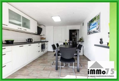 � großes Einfamilienhaus mit 4 Bädern – mit Platz, Charme und vielen Möglichkeiten!