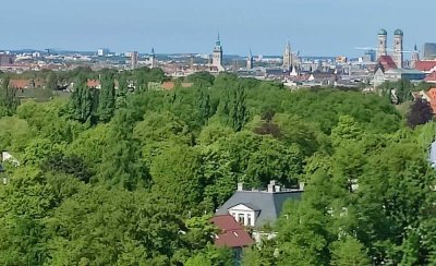 Über den Dächern von Bogenhausen - Bezugsfreie 2-Zimmer-Wohnung mit Alpenblick - provisionsfrei