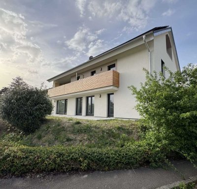 ENDOBA -I- 2-Zimmerwohnung, frisch saniert!