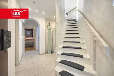 Außergewöhnliche Maisonette-Wohnung mit zwei Balkonen in ruhiger Wohnlage