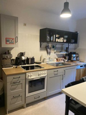 Schöne 2 Zimmer Wohnung mit Blick ins Grüne