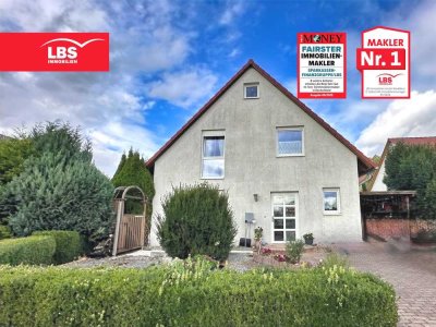 Gepflegtes Einfamilienhaus mit großem Garten