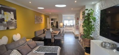 Neuwertige 3-Zimmerperle mit Wintergarten + TG Stellplatz!