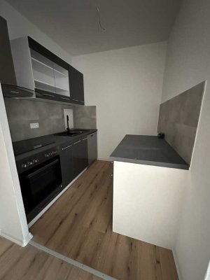 Moderne 3 Raumwohnung mit EBK & Luxusdusche in Mülsen