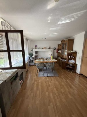 � Kapitalanlage oder Eigenheim: 3-Zimmer-Wohnung in Massenbachhausen mit Balkon & Stellplatz