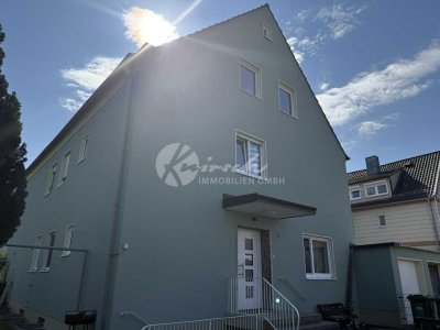 Kernsanierte DG-Wohnung in ruhiger Lage