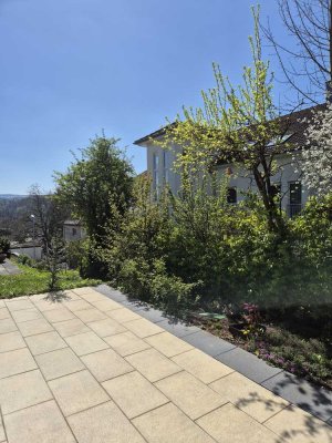 Attraktive 3-Zimmer-Wohnung mit Terrasse und Einbauküche in Pforzheim/Rodgebiet