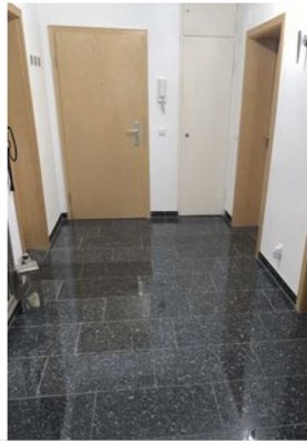 Erdgeschosswohnung in grüner Lage - Garage evtl. möglich