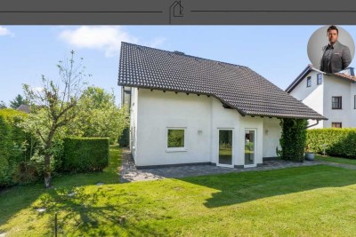 Freistehendes Einfamilienhaus mit Garten