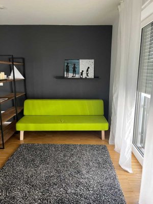 Exklusive, geräumige und neuwertige 1-Zimmer-Wohnung mit EBK in Regensburg
