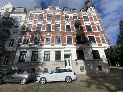 4,5-Zimmer-Wohnung, Am Burgfried 12, 3.OG re.
                 ! Bitte bewerben Sie sich online !