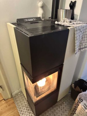 luftiges, helles RMH mit schönem Garten und Terrasse wartet auf neue Eigentümer