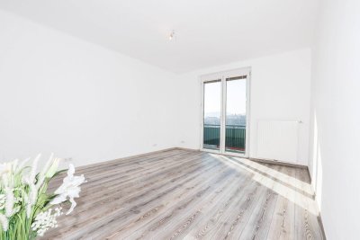 *BALKON* I WG TAUGLICH I DUSCHE I HAUSTIERE WILLKOMMEN I AB SOFORT I HAUPTBAHNHOF I 4. STOCK MIT LIFT I MODERN SANIERT I PROJEKT WOHNEN I