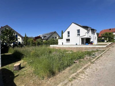 "Mehr als nur vier Wände - Ihr neues Zuhause in Affalterbach"  Großzügiges EFH in sonniger Randlage