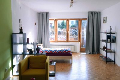 mietfreies, sonniges Appartment im bestem Zustand in ruhiger/zentraler Lage mit Süd-Balkon!