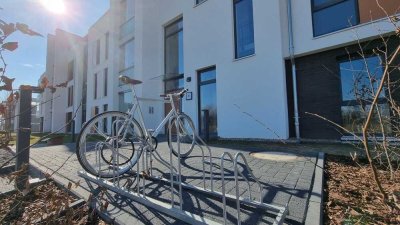 Keine Anrufe - nur schriftliche Anfragen - Erdgeschoss - Terrasse - TG - HW11 Whg. 5