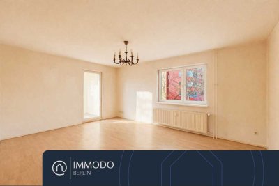 � Wohnen am Buschkrug: Sanierungsbedürftige 2 Zi- Whg mit Balkon, EBK & praktischem Grundriss