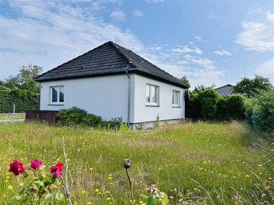 Sanierungsbedürftiges Einfamilienhaus in Oeversee – freistehend mit Garten & Carport