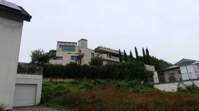 Große Villa mit Restfertigstellungsbedarf in Premiumlage. Seltenheit!!!