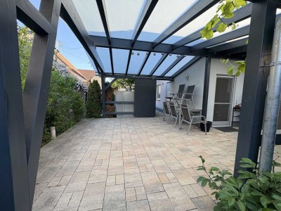Gemütliches Einfamilienhaus in ruhiger Lage mit Scheune und großem Garten.