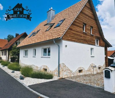 Liebevoll saniertes Einfamilienhaus in 95679 Waldershof