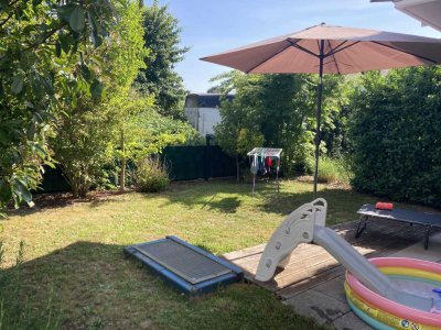 Barrierefreie 3-Zimmer-EG-Wohnung mit gehobener Innenausstattung mit Garten und Terrasse