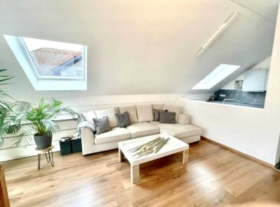 Tolle Zwei-Zimmer-Wohnung für Singles oder Pärchen