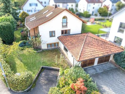 Wohnen an der Sonne ~ Solides und gepflegtes Einfamilienhaus in ruhiger Ortsrandlage~
