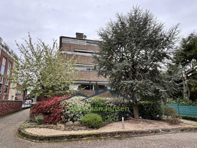 Renovierte 3-Zimmer-Wohnung mit großer Dachterrasse