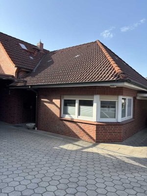 Gemütlicher 2-Zimmer Bungalow mit Einbauküche und Garten Nähe Zollenspieker