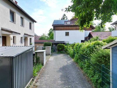 Top Lage ECHING S1, gepfl. RMH, 5 Zi + kl. Wohnk. + Hobbyr, Balk, Terr, Garten