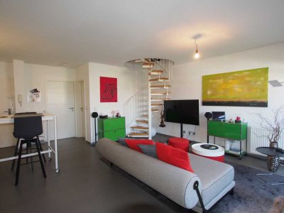 Exklusive, modernisierte 3-Zimmer-Maisonette-Wohnung mit Balkon in Hanau