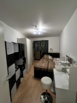Befristete Zwischenmiete (Juli - August): Vollmöblierte 2-Zimmer-Wohnung am Lousberg, Aachen