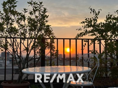 Exklusive Dachgeschoss-Maisonette mit 360° Wienblick und drei Terrassen