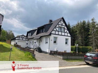 Blankenheimerdorf: Vielseitiges Einfamilienhaus mit zwei Eingängen, Garten, Terrasse und Garage! 36