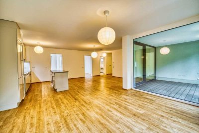 Exklusive 4,5-Zimmer Wohnung (99 m²) mit Loggia �2. OG & Blick ins Grüne�