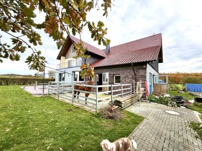 Schöner  Wohnen mit Pferden in bester Alleinlage von Fröndenberg Bausenhagen