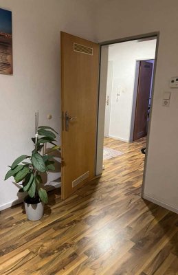 Modernisierte 2-Raum-Wohnung mit Einbauküche in Dortmund