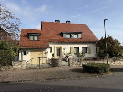 Friedrichsdorf - Dillingen Einfamilienhaus mit Potential
