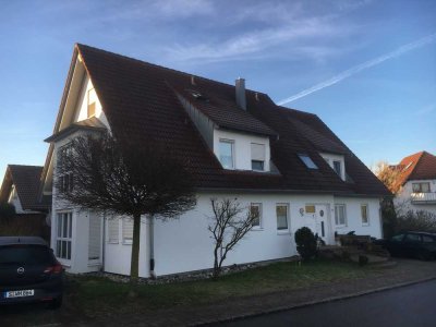 � Schöne 4,5-Raum-Maisonette-Wohnung in Kupferzell �