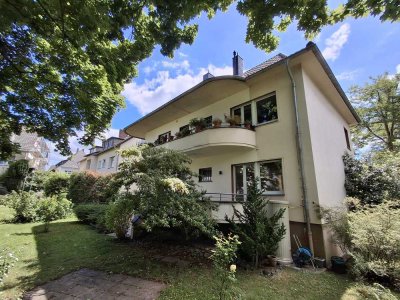 Stilvolle 3-Raum-EG-Wohnung - WC/Bad neu - große Terasse & eigener Garten in Bonn