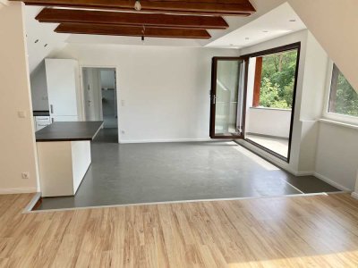 Wunderschöne 2/3-Zimmerwohnung mit Einbauküche und Terrasse im grünen Frohnau