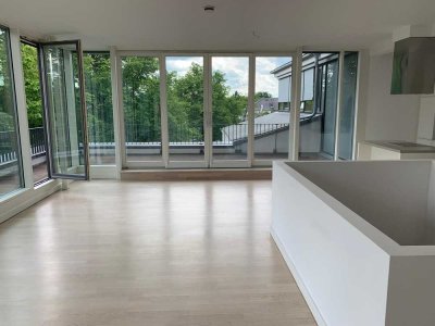 3 Zi Penthouse-Maisonette mit Balkon in Berlin-Dahlem