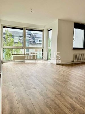 Erstbezug nach Sanierung, helle Wohnung, mitten in der City