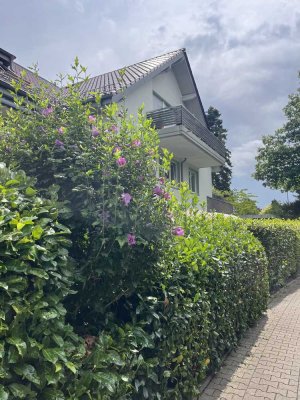 Exklusive, geräumige und neuwertige 2-Zimmer-Wohnung mit 2 Terrassen und Gartennutzung in sonniger r