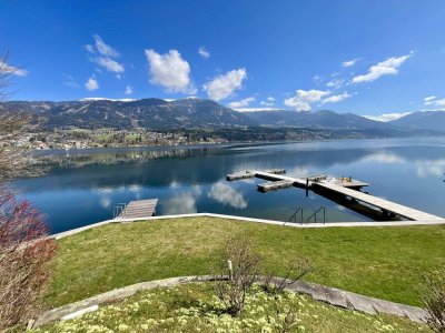 WOHNEN AM WASSER - BEGEHRT WIE NIE! EIGENTUMSWOHNUNG MIT EIGENEM SEEGRUNDSTÜCK (DIREKTER, PRIVATER SEEZUGANG) SOWIE BOOTSANLEGEPLATZ IN GIGANTISCHER NATURLAGE AM MILLSTÄTTER SEE