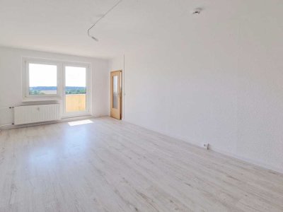 *Ganze 6 NKM geschenkt*! 3-Zimmer-Wohnung mit tollem Ausblick!