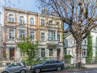 Helle Altbauwohnung mit historischem Flair in bester Lage Bonns