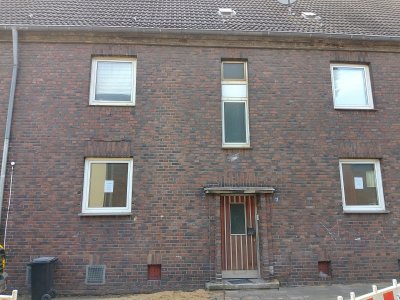 Mehrfamilienhaus renovierungsbedürftig